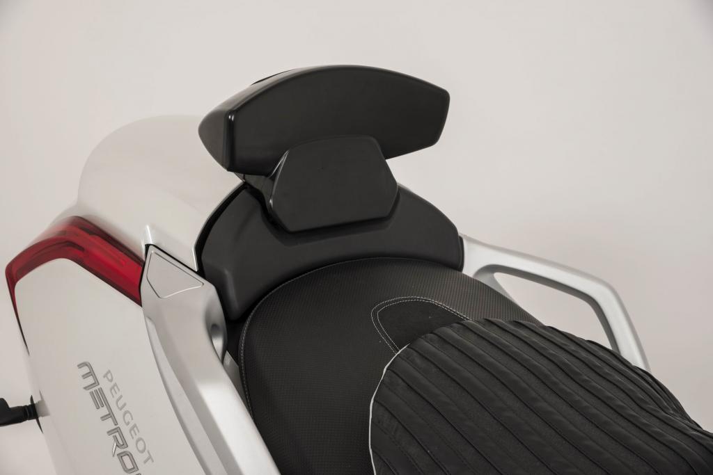 Accessoires et visuel A08000-ok-3f83afa